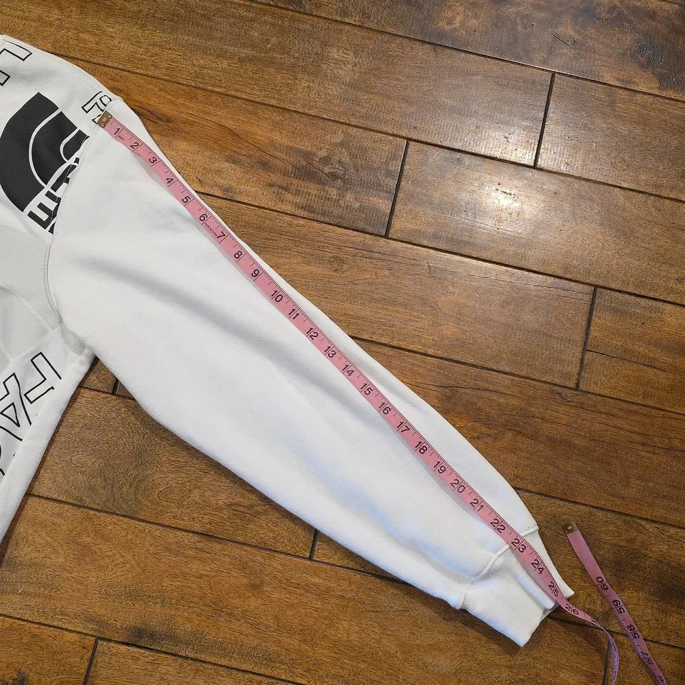The North Face Men's White and Black All Over‎ Graphic Sweatshirt M